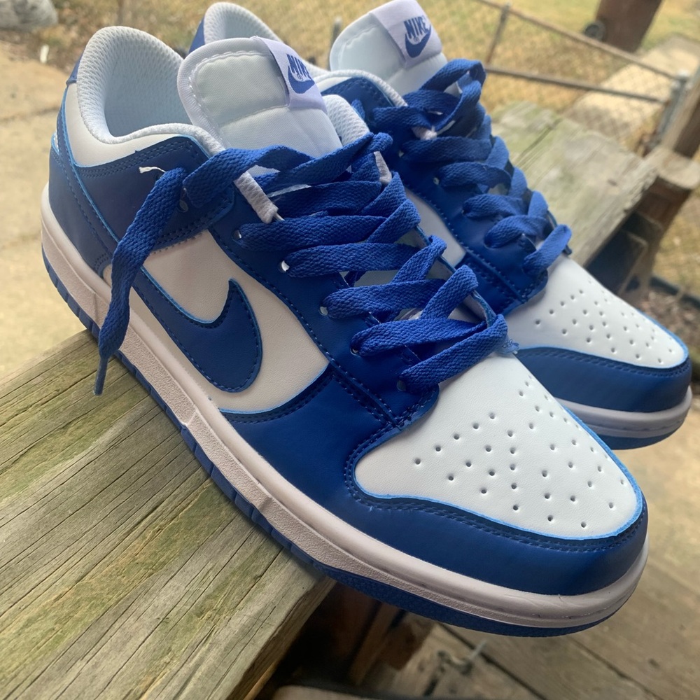 Dunk low “Kentucky blue” size 8.5m